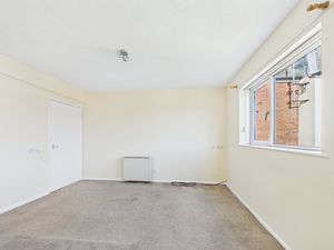 Lounge/Diner- click for photo gallery